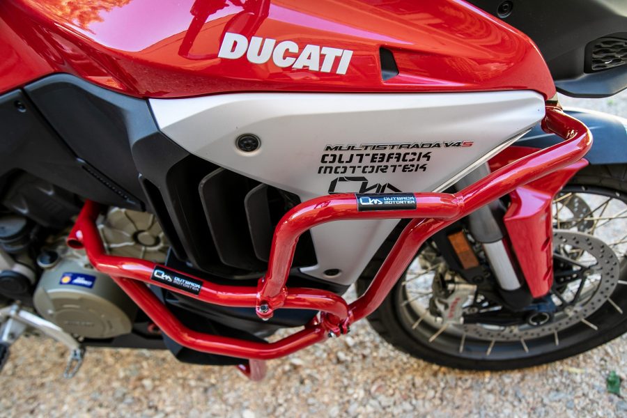 Ducati Multistrada V4 - Barras de Defensa Superiores – Outback Motortek